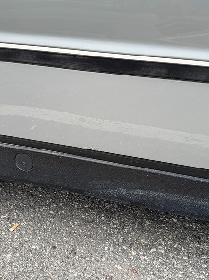 BMW 740i 11 of 13