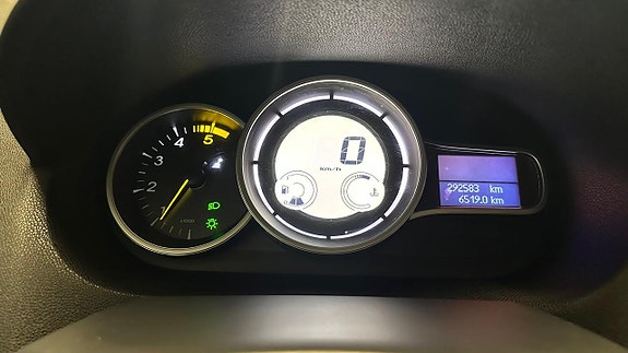 Renault Megane 18 of 22