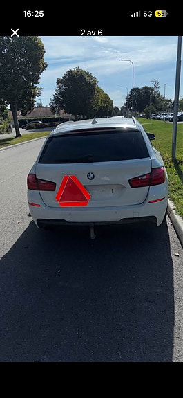 BMW 520d 2 of 5