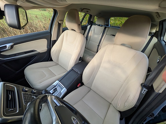 Volvo V60 6 of 11