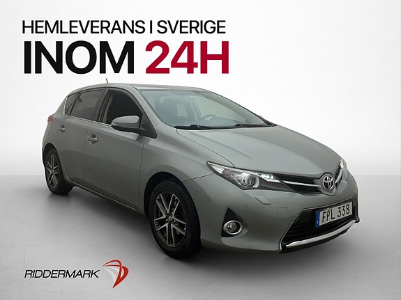 Toyota Auris 3 of 29