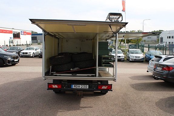 Ford Transit 7 of 16