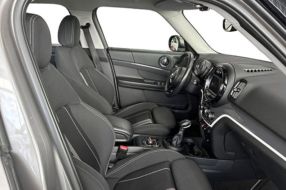 MINI Countryman Cooper S 14 of 19