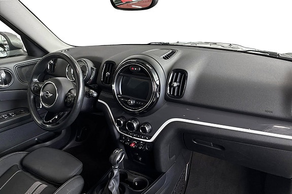 MINI Countryman Cooper S 15 of 19