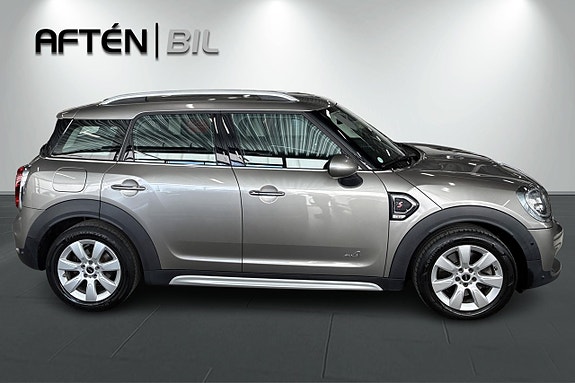 MINI Countryman Cooper S 7 of 19