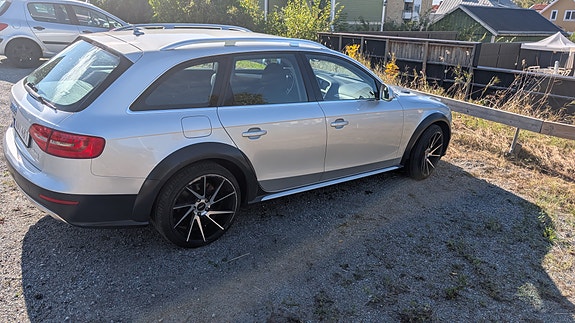 Audi A4 allroad 4 of 9