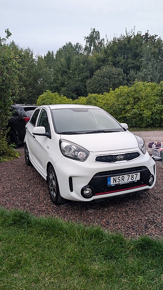 Kia Picanto 5 of 14