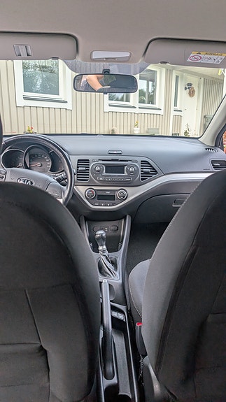 Kia Picanto 9 of 14