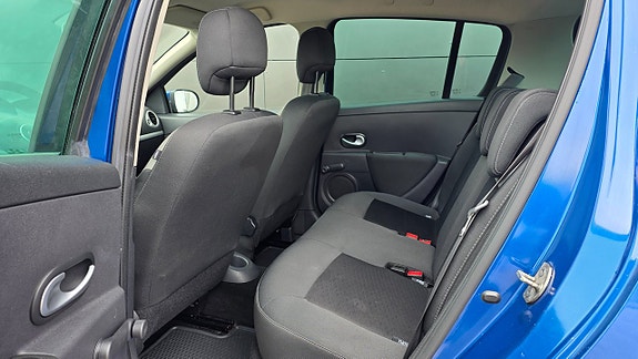 Renault Clio 6 of 16