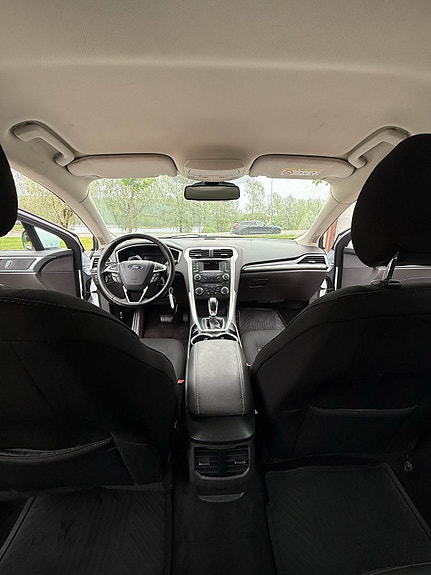 Ford Mondeo 10 of 11