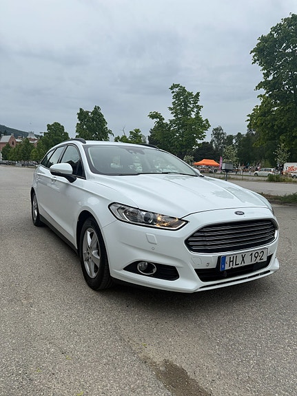 Ford Mondeo 3 of 11