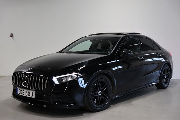 Mercedes-Benz A250 2 of 29
