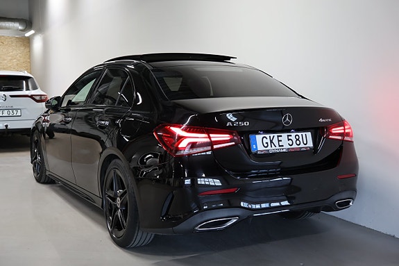 Mercedes-Benz A250 6 of 29