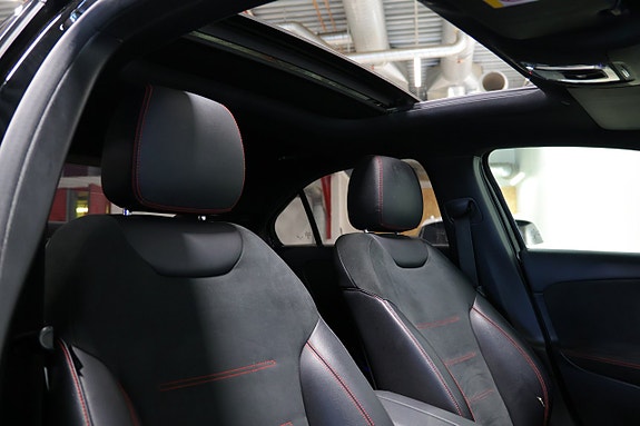 Mercedes-Benz A250 15 of 29