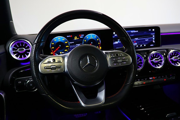 Mercedes-Benz A250 27 of 29