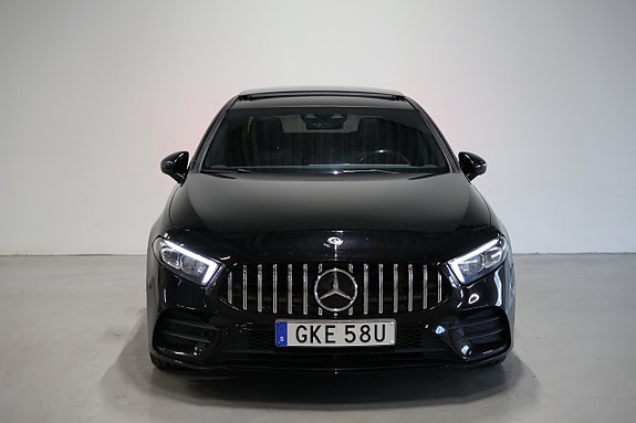 Mercedes-Benz A250 3 of 29