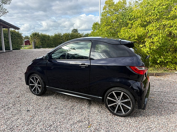 Aixam Coupé GTI 2 of 8