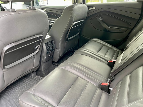 Ford Kuga 8 of 10