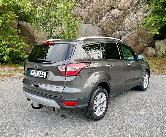 Ford Kuga 4 of 10