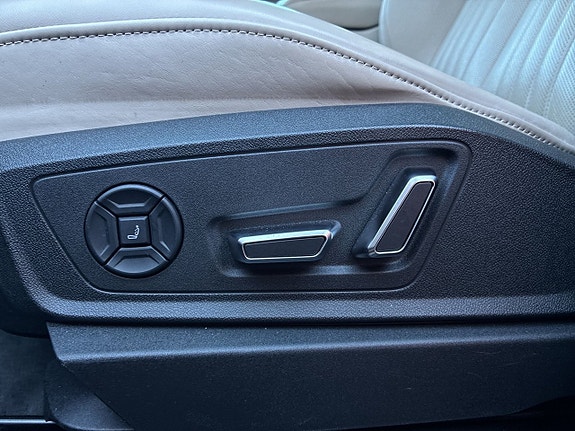 Audi Q8 18 of 27