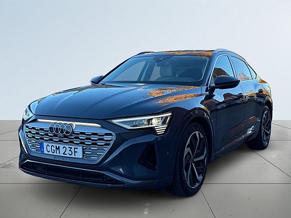 Audi Q8 16 of 27