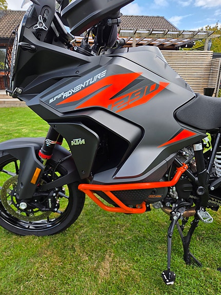 KTM 1290 Super Adventure 6 of 13