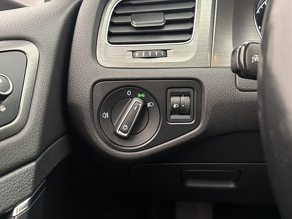 Volkswagen Golf I 13 of 28