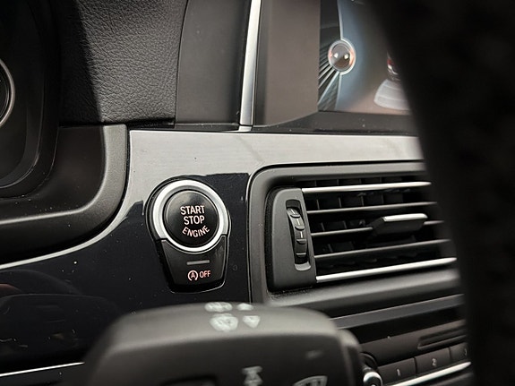 BMW 520 19 of 30