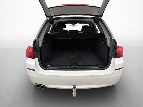 BMW 520 29 of 30