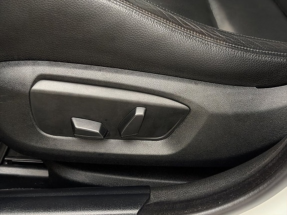 BMW 520 12 of 30