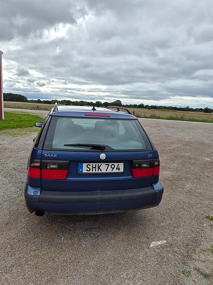 Saab 9-5 2 of 8