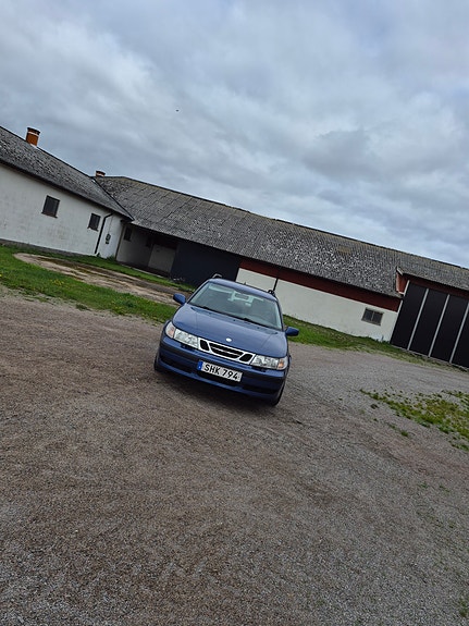 Saab 9-5 4 of 8