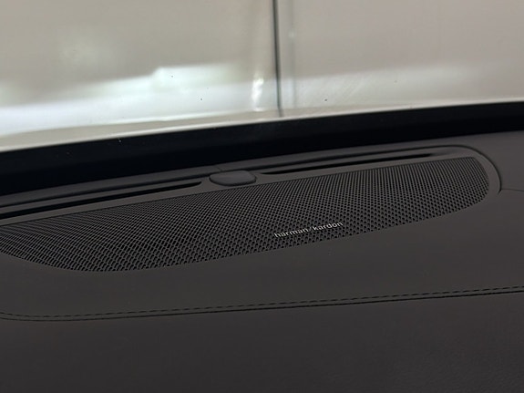 Volvo XC90 22 of 30