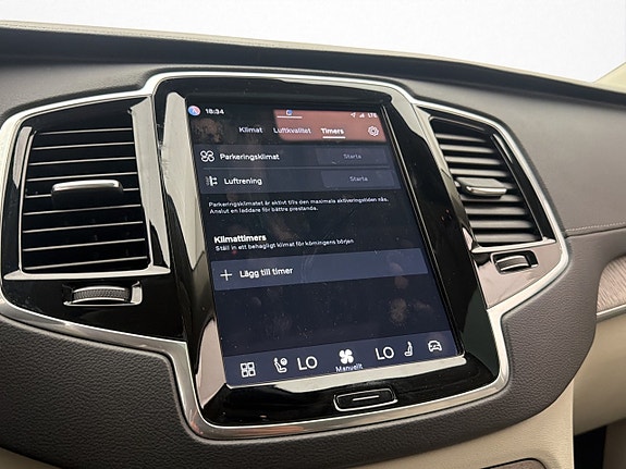 Volvo XC90 28 of 30