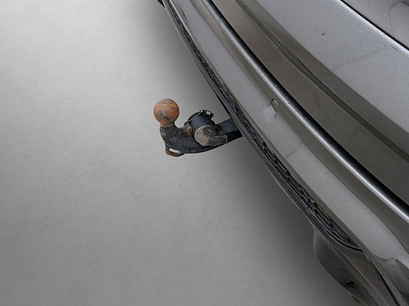 Ford Kuga 10 of 30