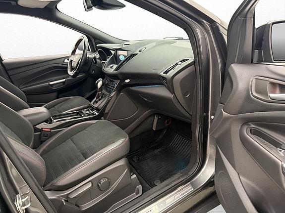 Ford Kuga 23 of 30