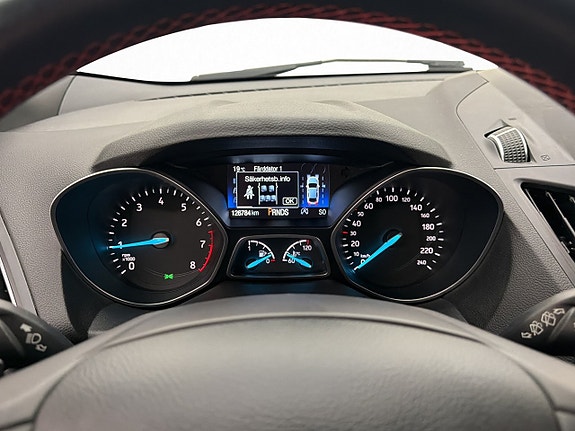 Ford Kuga 16 of 30