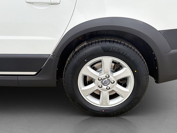 Volvo XC70 30 of 30
