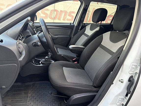 Dacia Duster 7 of 13