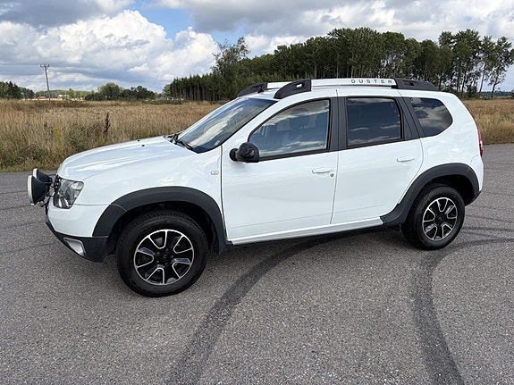 Dacia Duster 2 of 13