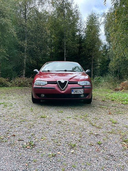 Alfa Romeo 156 3 of 8