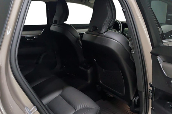 Volvo V90 9 of 22