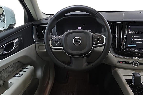 Volvo XC60 11 of 24