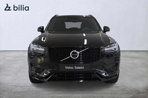 Volvo XC90 6 of 25