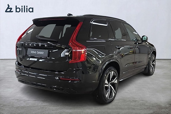 Volvo XC90 19 of 25