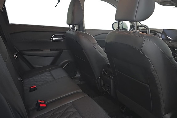 Nissan X-Trail 9 of 21