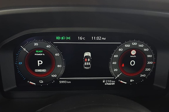 Nissan X-Trail 16 of 21