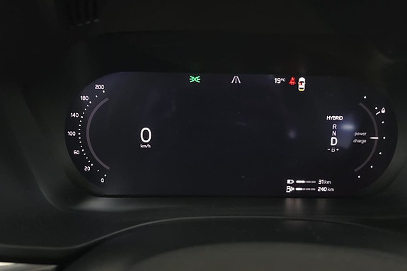 Volvo XC60 16 of 23