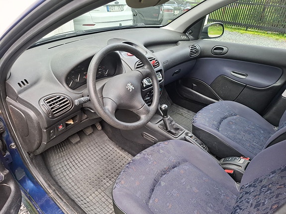 Peugeot 206 5 of 5