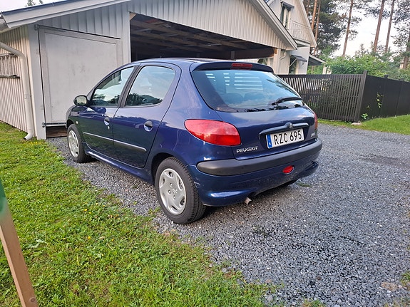 Peugeot 206 4 of 5
